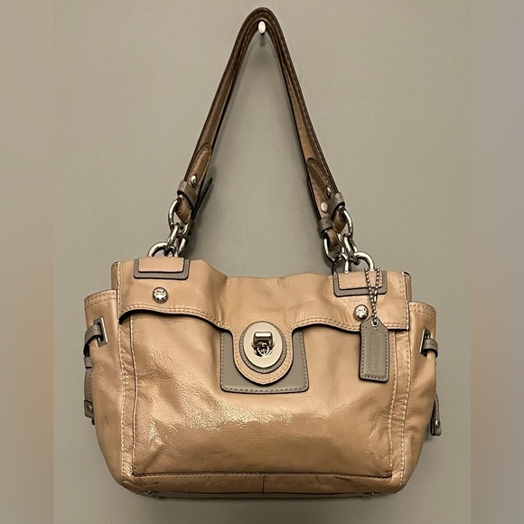 Coach Handbags - Coach Chelsea Peyton Carry-All Beige/Gray Patent Leather Shoulder Satchel